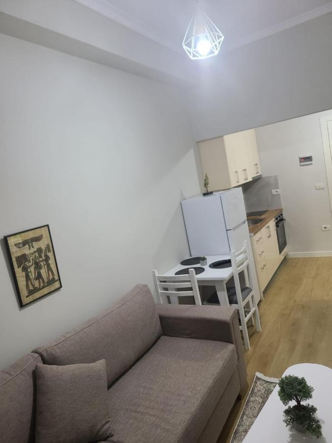 Home Inn Apartaments Tirana Exteriör bild